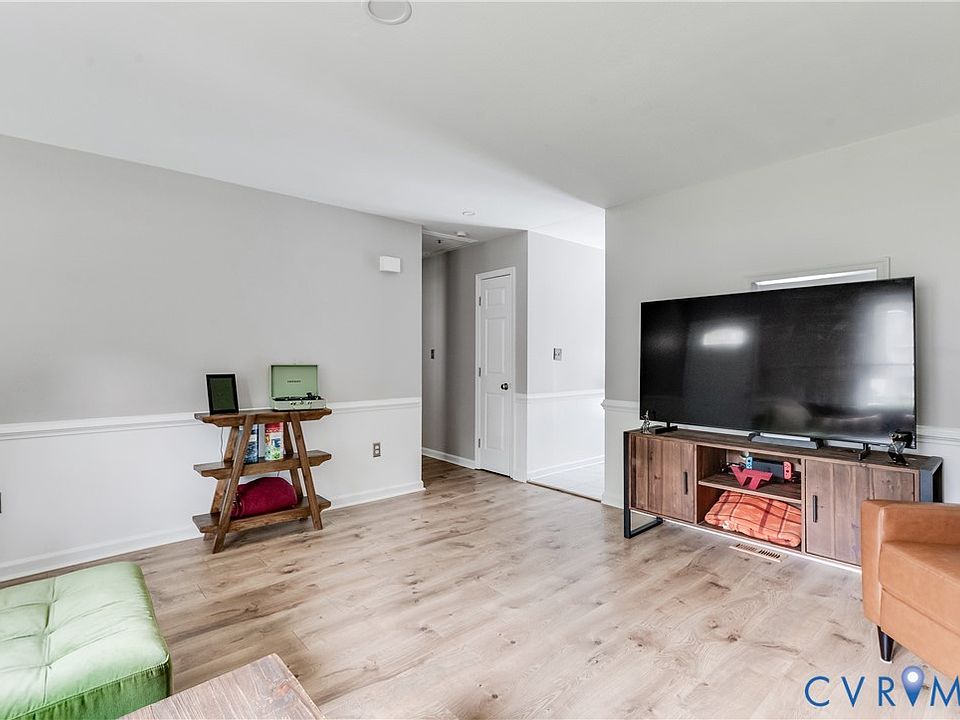 9815 Brenspark Rd property photo 5